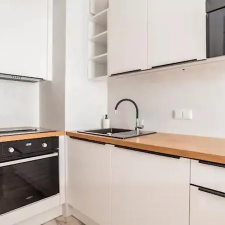 Lux 2 Pokojowe Apartment In Warszawa Z Bezplatnym Podziemnym Parkingem Екстер'єр фото