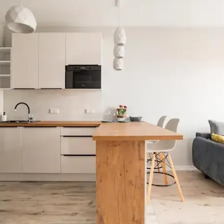 Lux 2 Pokojowe Apartment In Warszawa Z Bezplatnym Podziemnym Parkingem Екстер'єр фото